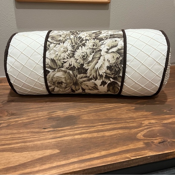 CUSTOM PILLOW BOLSTER Natural Botanical Floral w/diamond Pattern - Picture 1 of 7
